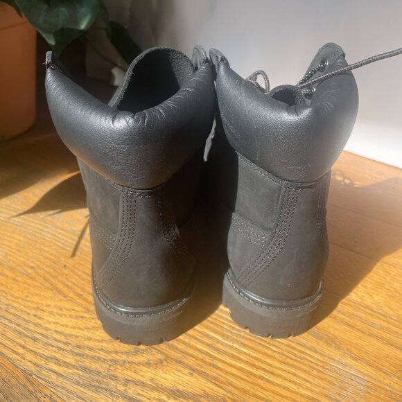 Timberland Premium 6-Inch Waterproof Boots in Black Nubuck Size 6 - Picture 9 of 9